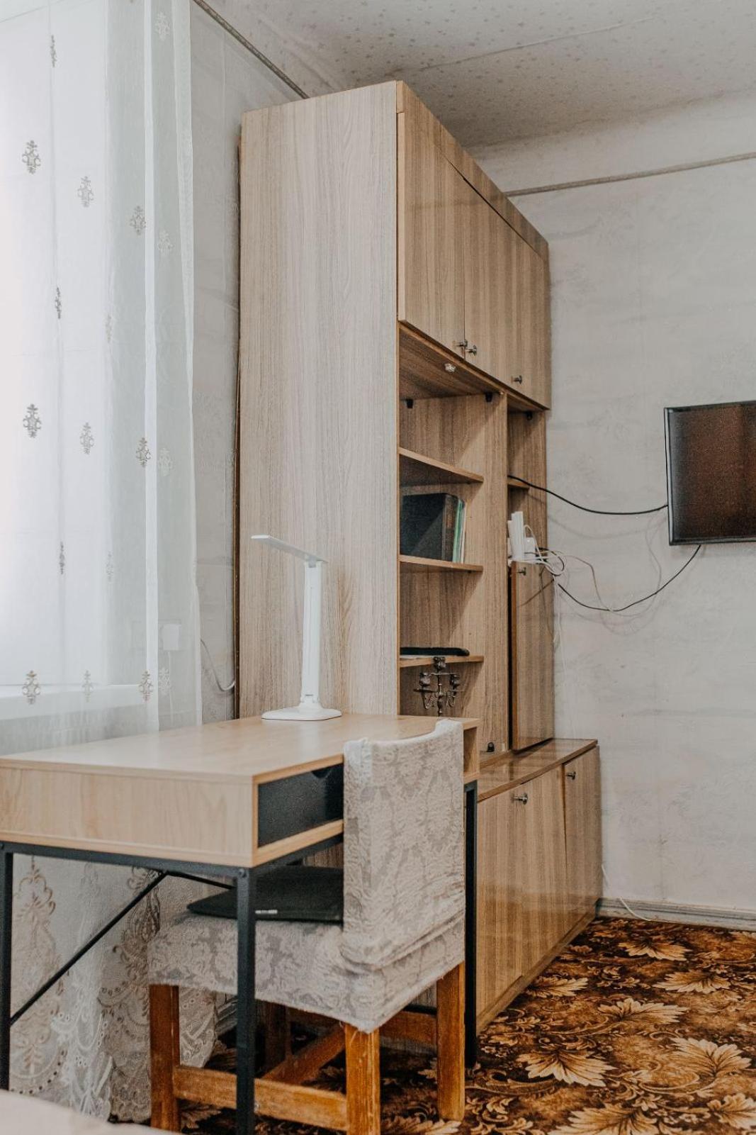 דנייפרופטרובסק Comfortable Apartments On Hrushevskogo Street Near 16 City Hospital מראה חיצוני תמונה